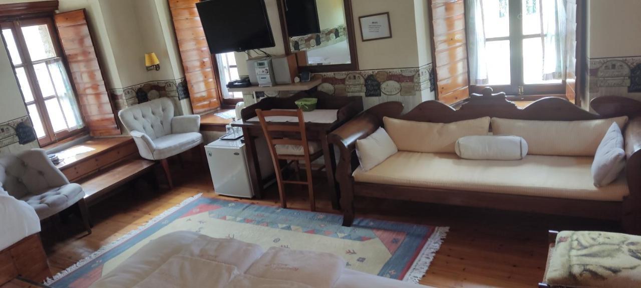 Guesthouse Kazakou Dimitsana Eksteriør billede